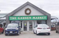 The Garden Market Smiths Falls logo